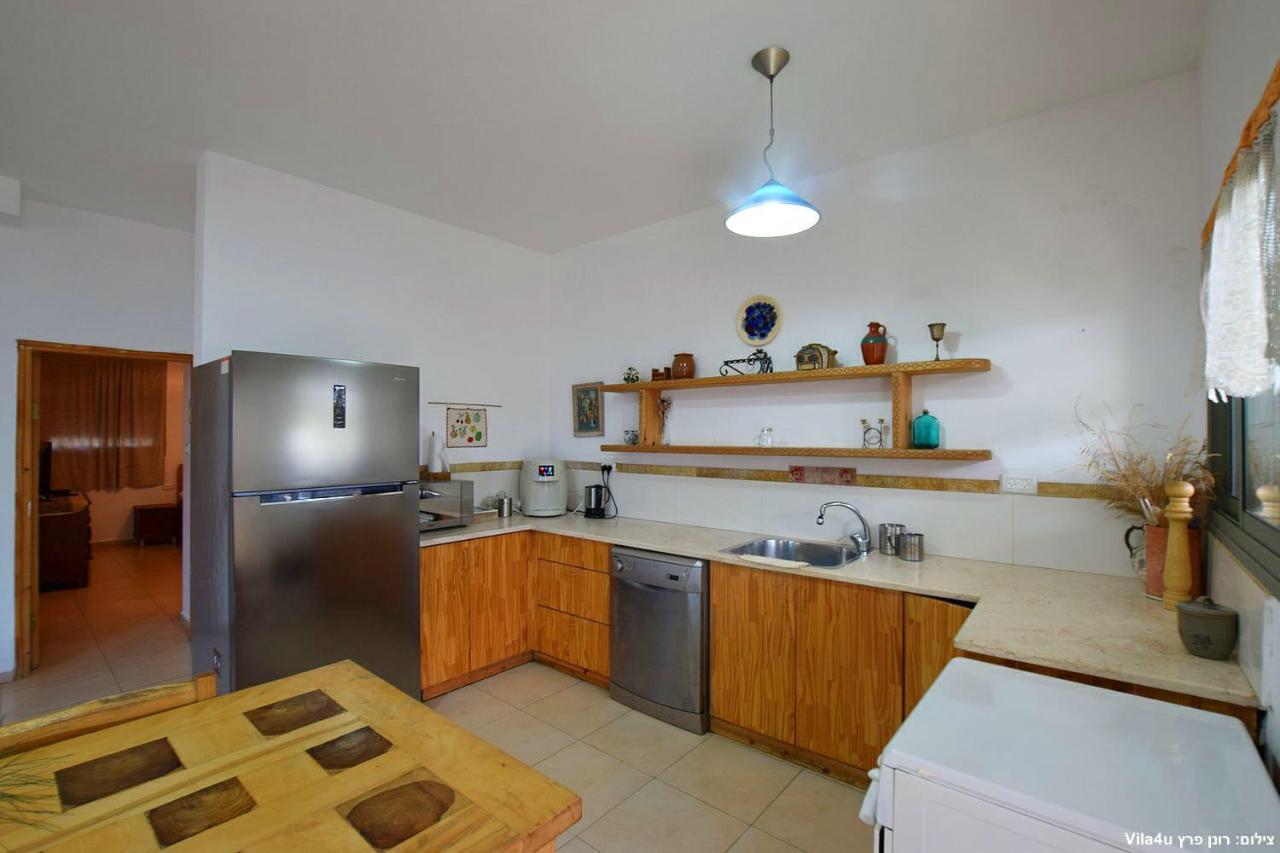 וילה שירה בשיר החורש Villa Shomera Exteriör bild