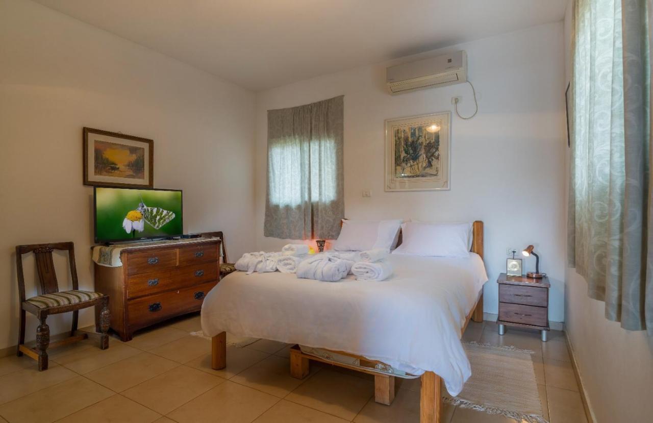 וילה שירה בשיר החורש Villa Shomera Exteriör bild